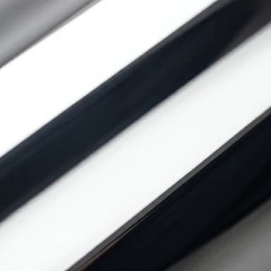 Polished Chrome metal finish
